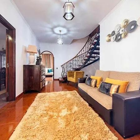 Lombo Cesteiro Holiday home *
